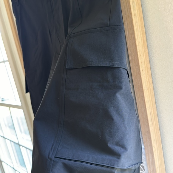 NWT Calia cargo pants black high rise journey collection relaxed fit sz Medium - Picture 5 of 8